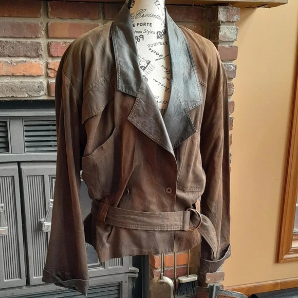 Vintage Metropole Faux Leather Motorcycle Jacket - Picture 1 of 9